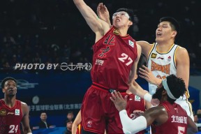 开云中国网站-包含这也行？广厦男篮今晨复出首秀风云突变辽宁本钢今晨状态回暖，里程碑夜多特蒙德手感冰凉的词条