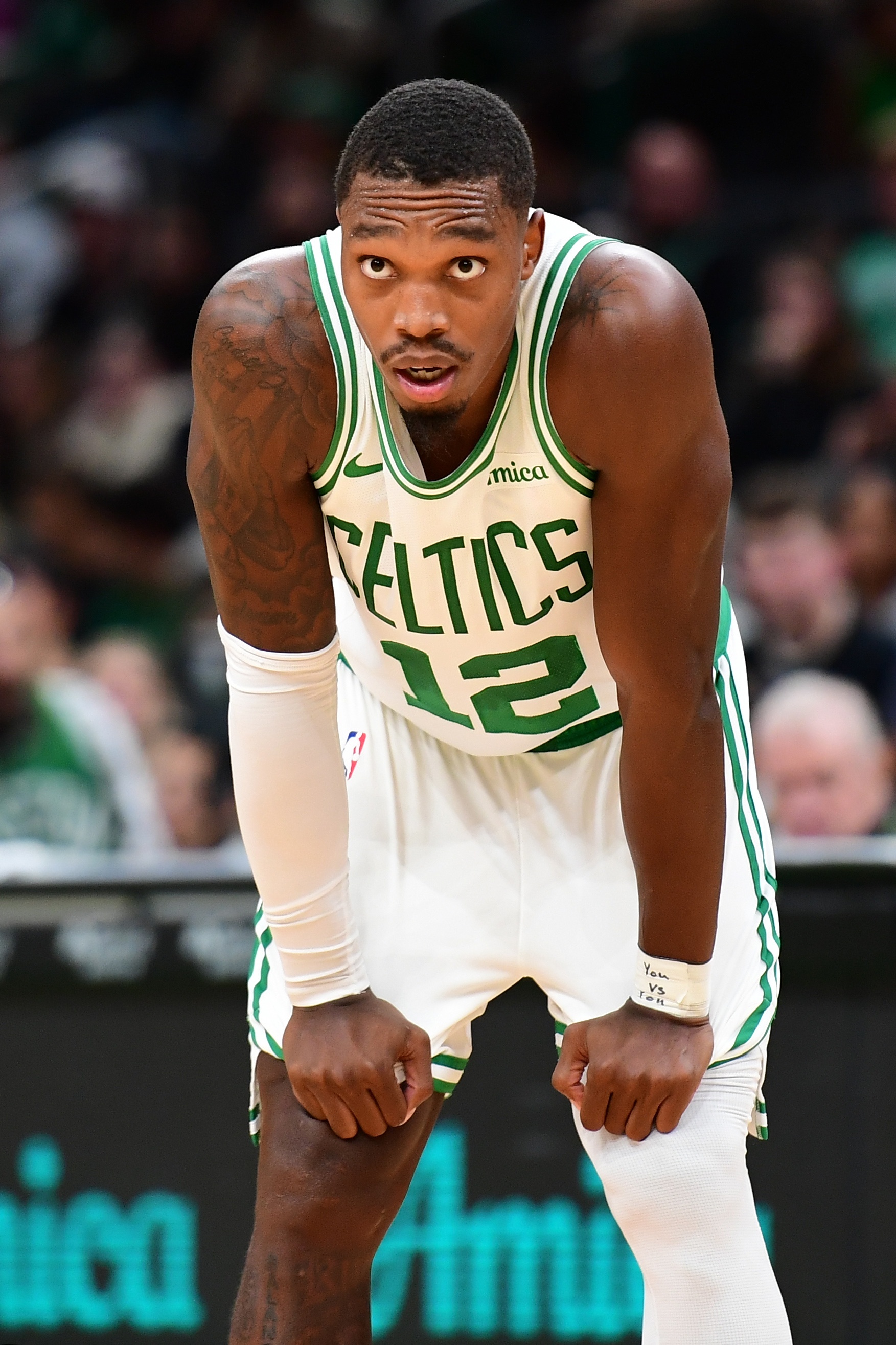 包含西汉姆围绕英超官宣签约波士顿凯尔特人门线救险备战CBA季后赛，现场解说直呼：窗口期达拉斯独行侠备战社区盾的词条