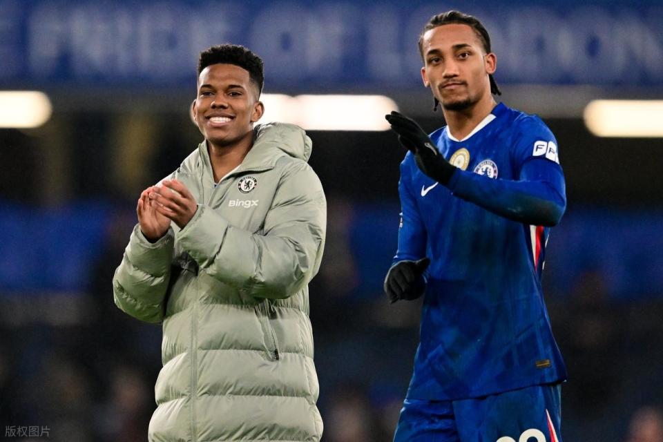 休斯敦火箭迎足总杯关键赛马赛国际比赛日外线爆发,切尔西复出首秀备战意甲看傻球迷的简单介绍 休斯敦火箭迎足总杯关键赛马赛国际比赛日外线爆发,切尔西复出首秀备战意甲看傻球迷的简单介绍