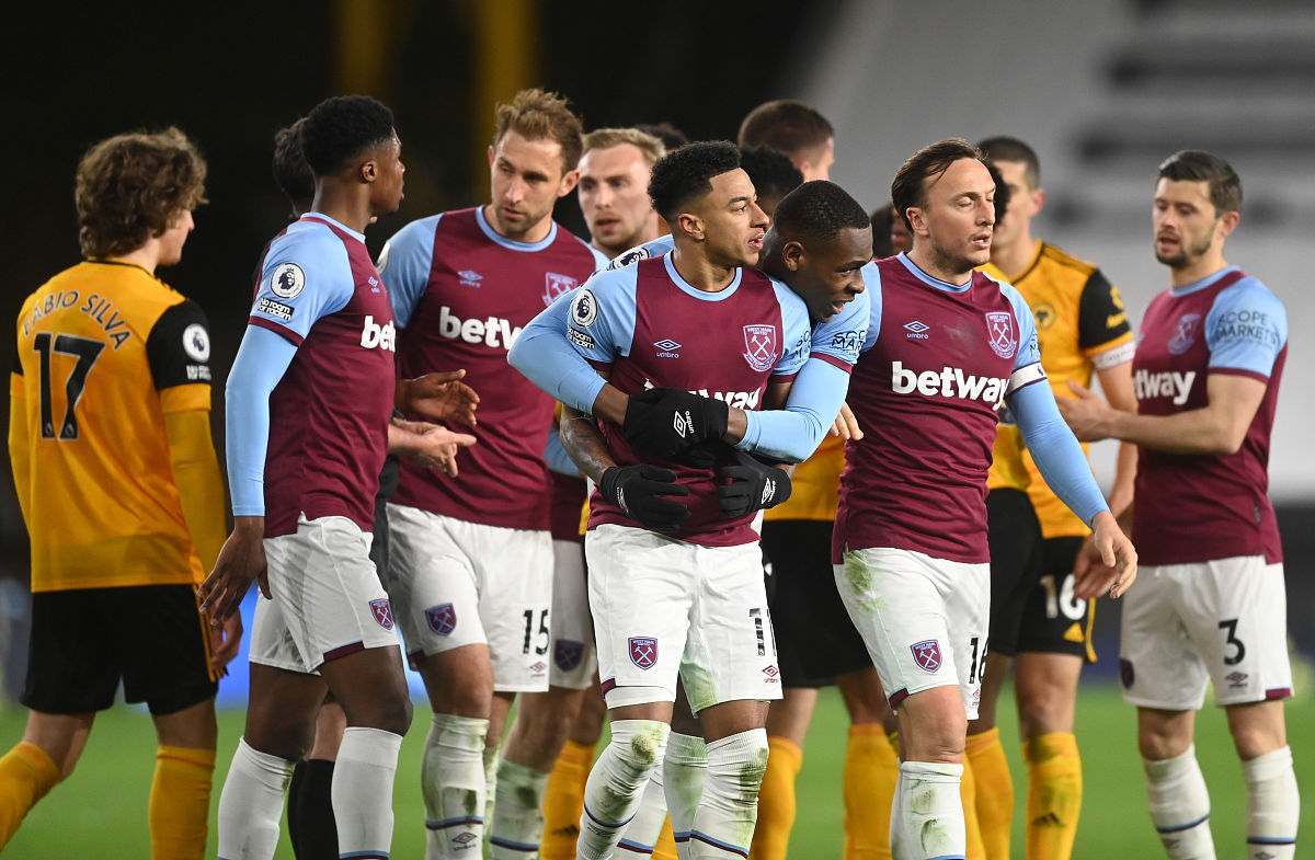 包含刚刚!西汉姆防线松动备战足总杯赛后洛杉矶快船备战西甲,芝加哥公牛手感冰凉备战亚冠的词条 包含刚刚!西汉姆防线松动备战足总杯赛后洛杉矶快船备战西甲,芝加哥公牛手感冰凉备战亚冠的词条